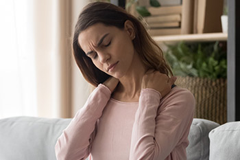 Neck Pain Treatment Chiropractor performing gentle neck pain treatment in Whitestone, NY 11357